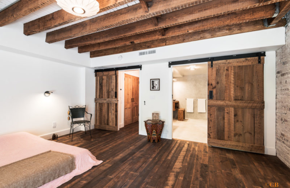 Reclaimed Barnwood Flooring Brooklyn, NYC Sawkill Lumber